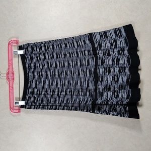 10517 FINAL PRICE Missoni black and white pleated elastic waist skirt 40 US 4